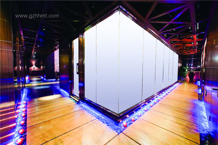 smart glass as night club partition